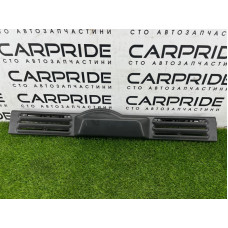 Обшивка крышки багажника