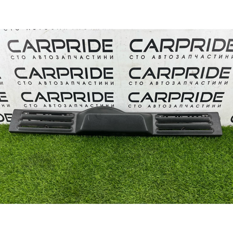 Обшивка крышки багажника (салон) LAND ROVER Range Rover P38 1996 4.6 Lucas btr8592