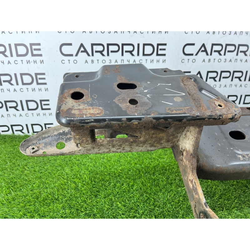 Усилитель бампера (наружные элементы кузова) Volkswagen Amarok 2H 2012 2.0 2H5807305T