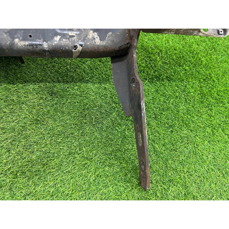 Усилитель бампера (наружные элементы кузова) Volkswagen Amarok 2H 2012 2.0 2H5807305T