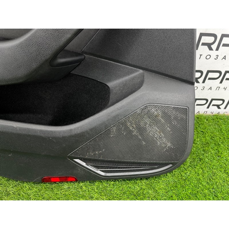 Дверная карта (салон) Volkswagen Passat B8 2016 2.0 tdi 3G9867211ACHQB