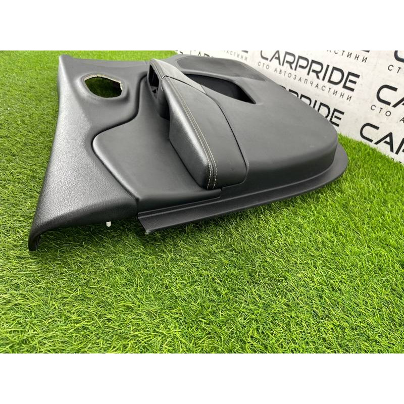 Дверная карта (салон) Jeep Cherokee KL 2014 2.4 1UJ212X9AA