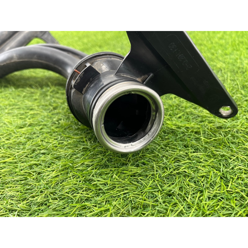 Горловина топливного бака (топливная система) Volkswagen Amarok 2H 2012 2.0 2H0201129B