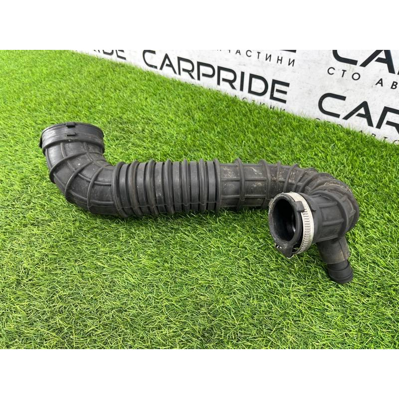 Патрубок воздушного фильтра (впускная система) Volkswagen Amarok 2H 2012 2.0 2H0129615A