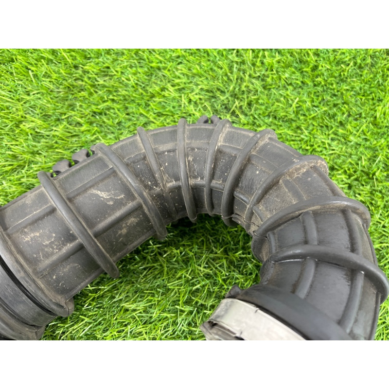 Патрубок воздушного фильтра (впускная система) Volkswagen Amarok 2H 2012 2.0 2H0129615A