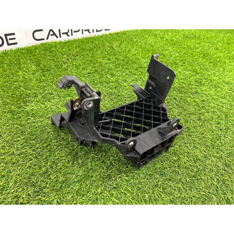 Кронштейн блока управления (кузов и элементы) Mini Cooper R56 R56 2006 12142754241