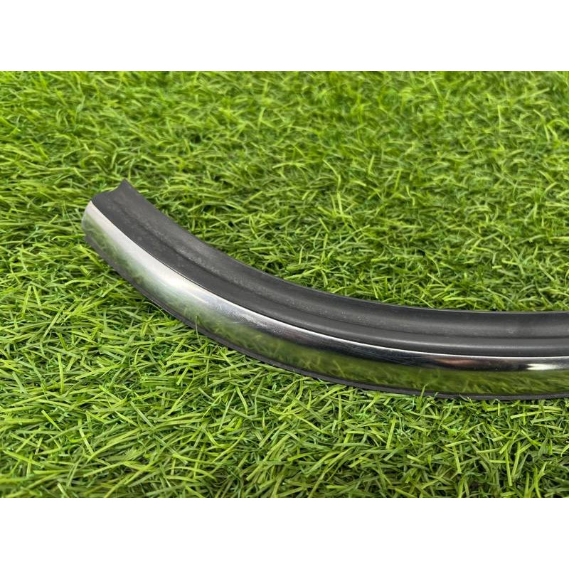 Молдинг стекла (кузов и элементы) Mini Cooper R56 R56 2006 51372756102