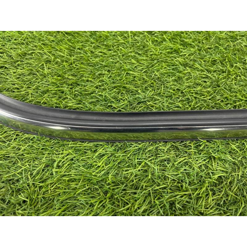 Молдинг стекла (кузов и элементы) Mini Cooper R56 R56 2006 51372756102