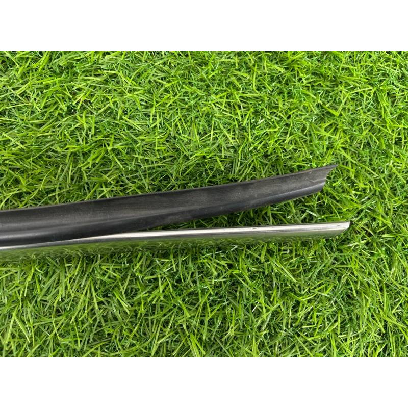 Молдинг стекла (кузов и элементы) Mini Cooper R56 R56 2006 51372756102