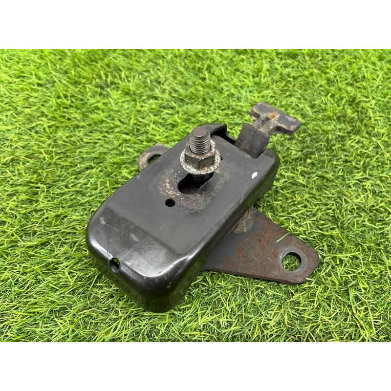 Подушка двигателя (двигатель и элементы) Volkswagen Amarok 2H 2012 2.0 2H0199256A