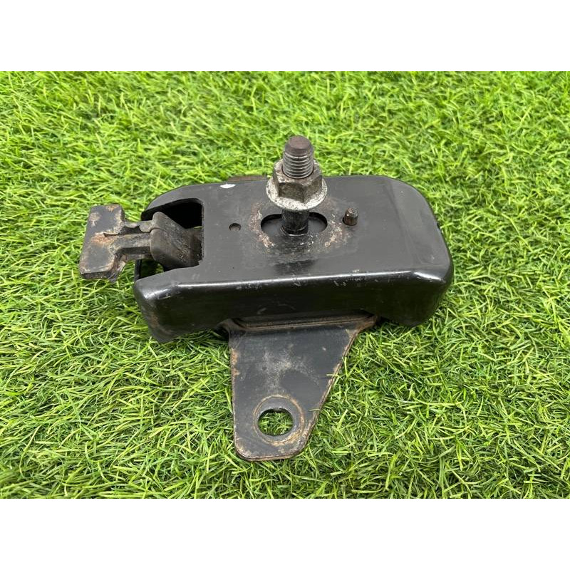 Подушка двигателя (двигатель и элементы) Volkswagen Amarok 2H 2012 2.0 2H0199256A