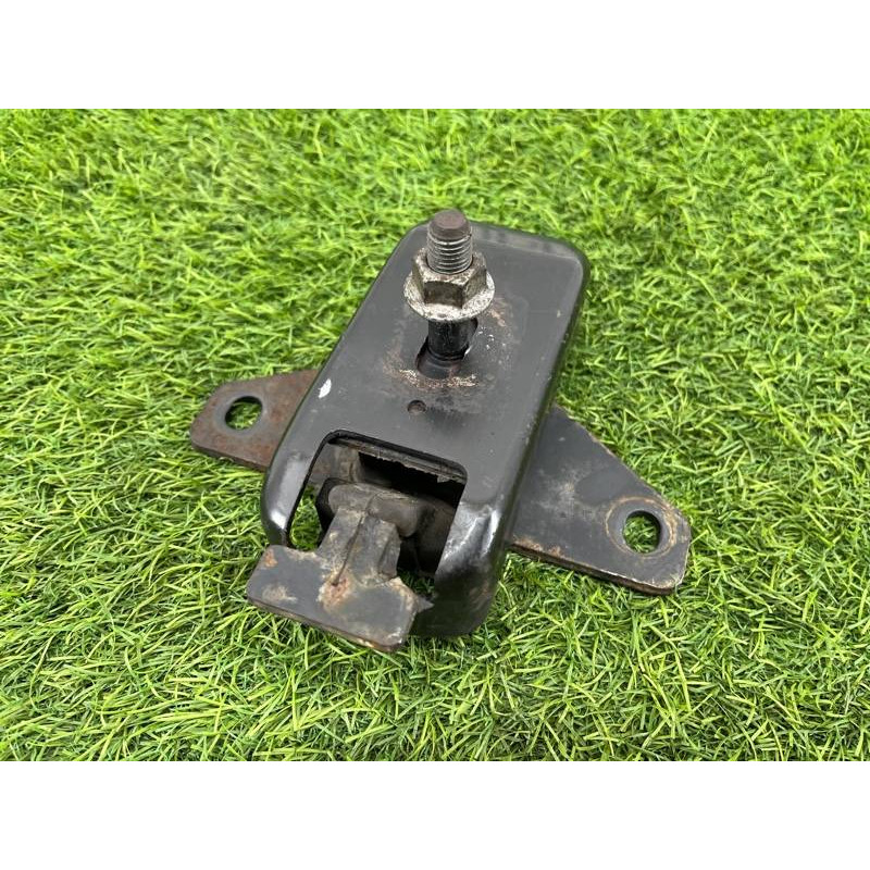 Подушка двигателя (двигатель и элементы) Volkswagen Amarok 2H 2012 2.0 2H0199256A