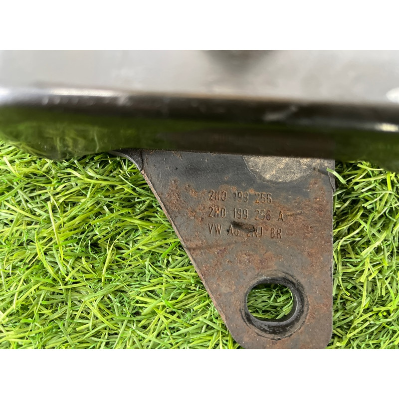 Подушка двигателя (двигатель и элементы) Volkswagen Amarok 2H 2012 2.0 2H0199256A