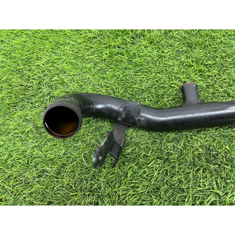 Трубка системи охолодження (система охолодження) Volkswagen Amarok 2H 2012 2.0 2H0122101K