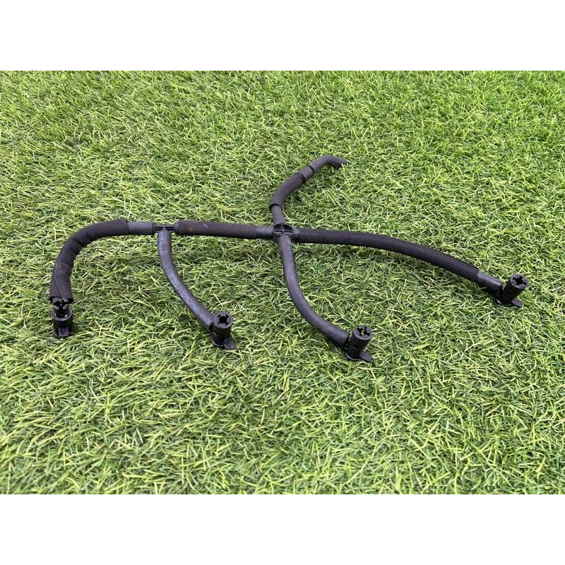 Трубка топливная (топливная система) Volkswagen Amarok 2H 2012 2.0 03L130235M