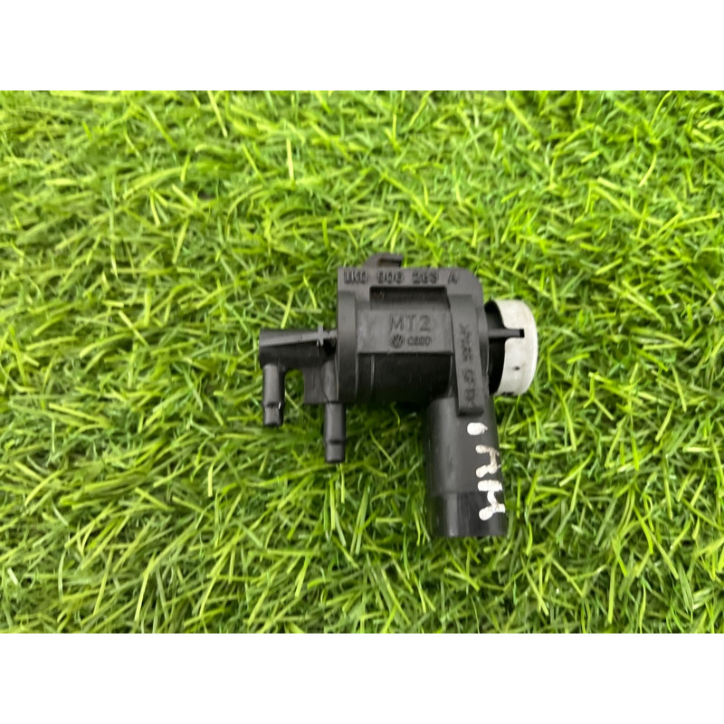 Вакуумный клапан (двигатель и элементы) Volkswagen Amarok 2H 2012 2.0 1k0906283a