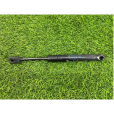 Амортизатор капота