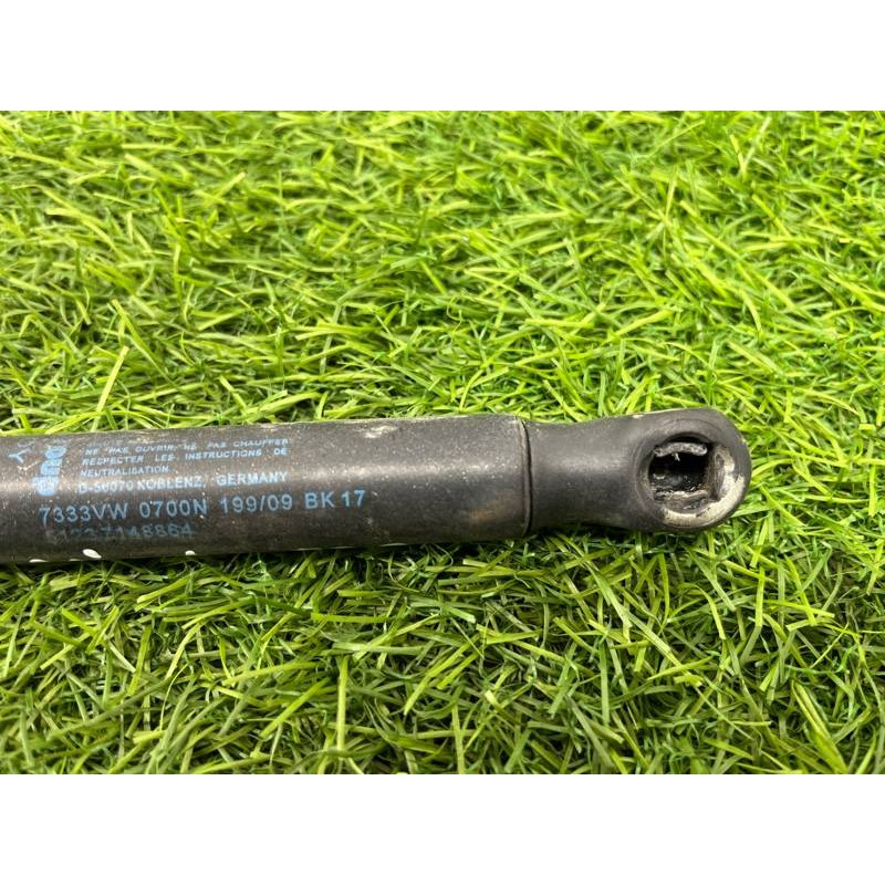 Амортизатор капота (кузов и элементы) Mini Cooper R56 R56 2006 51237148864