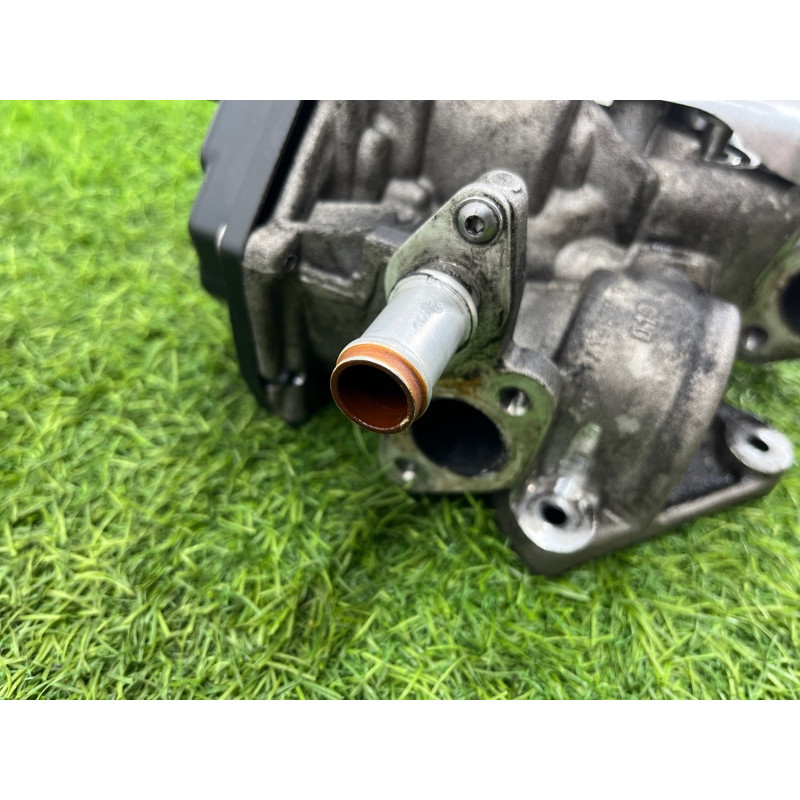 Радіатор ЕГР (закрытая категория) Volkswagen Amarok 2H 2012 2.0 03L131512DM