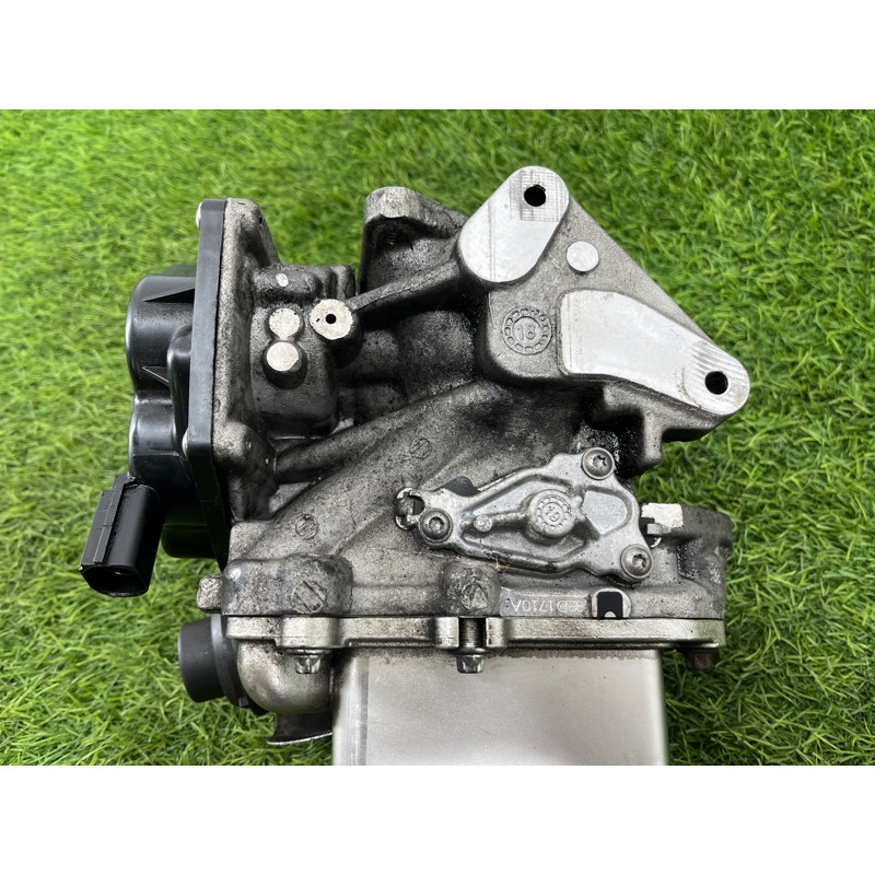 Радіатор ЕГР (закрытая категория) Volkswagen Amarok 2H 2012 2.0 03L131512DM