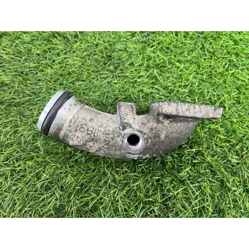 Фланец турбины (кронштейны двигателя) Volkswagen Amarok 2H 2012 2.0