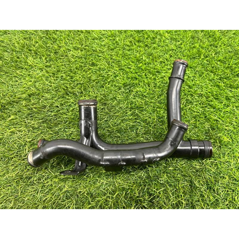 Трубка системы охлаждения (система охлаждения) Volkswagen Amarok 2H 2012 2.0 03L121049G