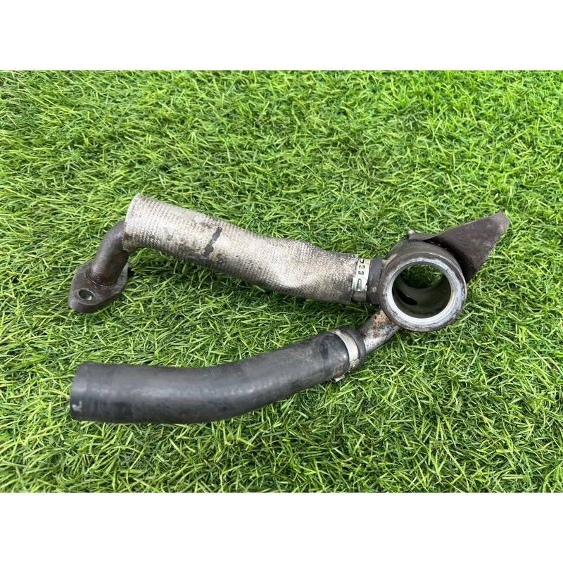 Обратный маслопровод турбины (впускная система) Volkswagen Amarok 2H 2012 2.0 03L145735A