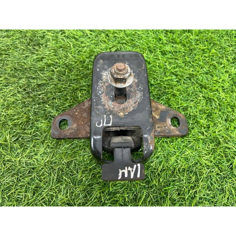 Подушка двигателя (двигатель и элементы) Volkswagen Amarok 2H 2012 2.0 2H0199256A