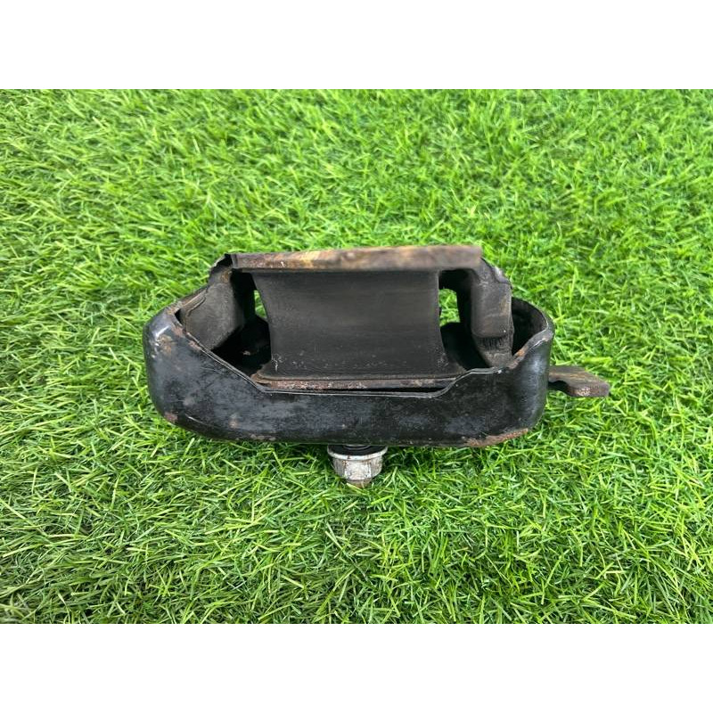 Подушка двигателя (двигатель и элементы) Volkswagen Amarok 2H 2012 2.0 2H0199256A