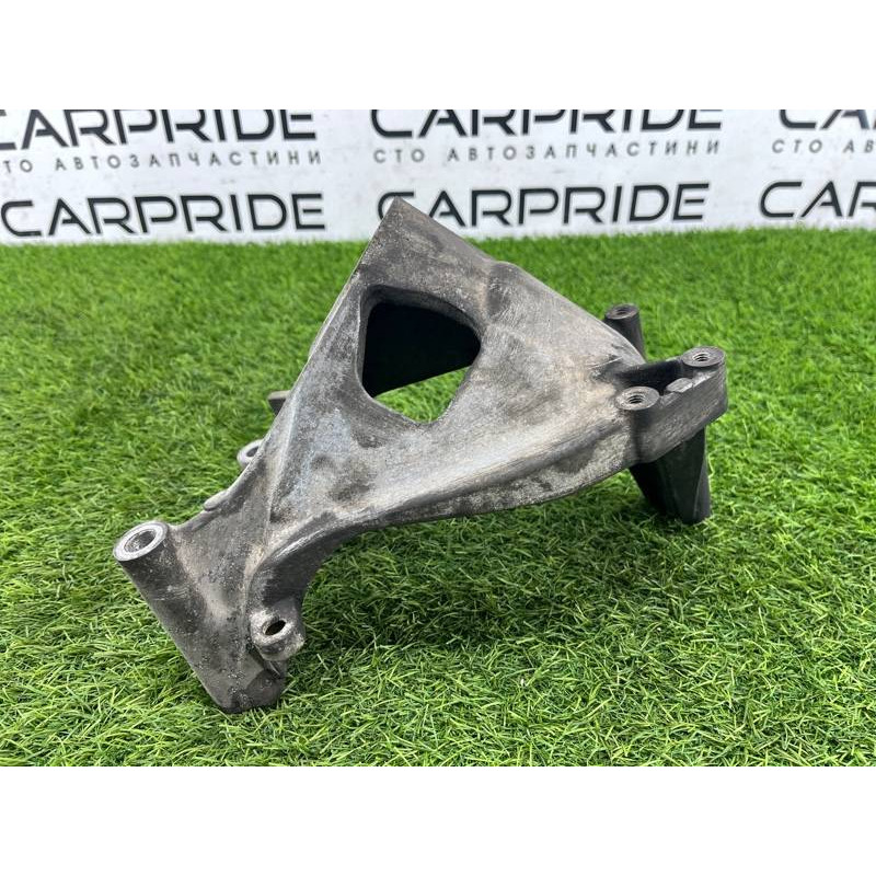 Кронштейн двигателя (кронштейны двигателя) Volkswagen Amarok 2H 2012 2.0 03L199308