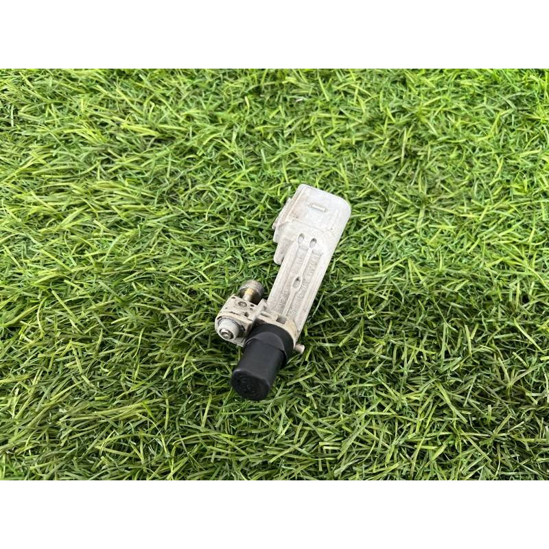 Датчик положения коленвала (электрика двигателя) Volkswagen Amarok 2H 2012 2.0 036906433d