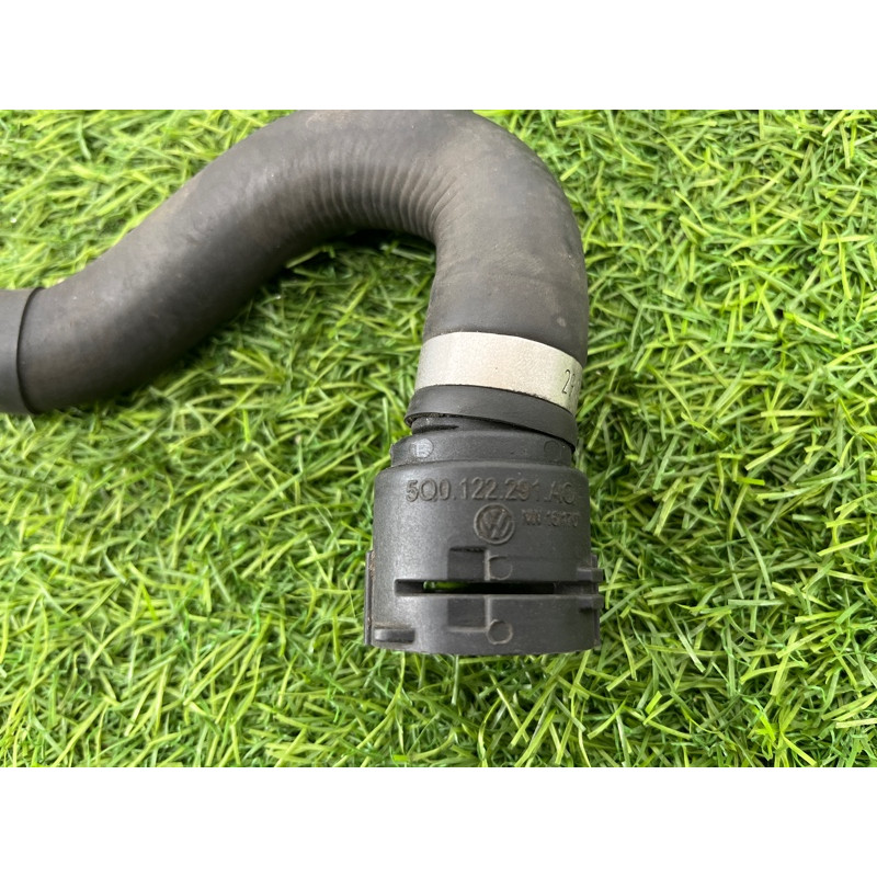 Патрубок (система охлаждения) Volkswagen Passat B8 2016 2.0 tdi 5Q0122101S