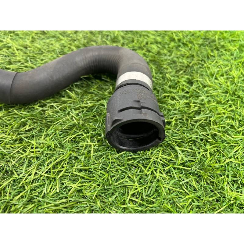 Патрубок (система охлаждения) Volkswagen Passat B8 2016 2.0 tdi 5Q0122101S