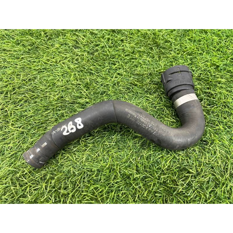 Патрубок (система охлаждения) Volkswagen Passat B8 2016 2.0 tdi 5Q0122101S