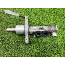 Главный тормозной цилиндр