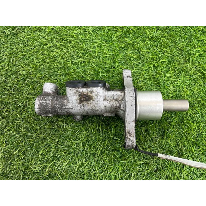 Главный тормозной цилиндр (тормозная система) Volkswagen Golf 1K 2004 2.0 BKD 2903wjt8