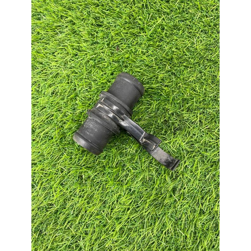 Фланец (система охлаждения) Mini Cooper R56 R56 2006 2757494