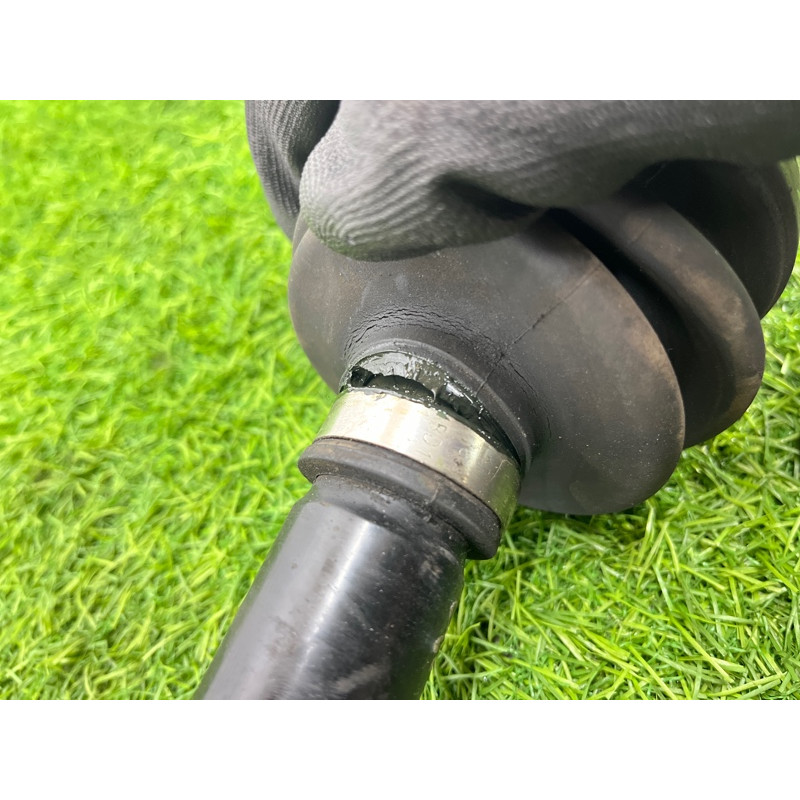 Привод (трансмиссия) KIA Sorento UM 2013 2.4 495011U200