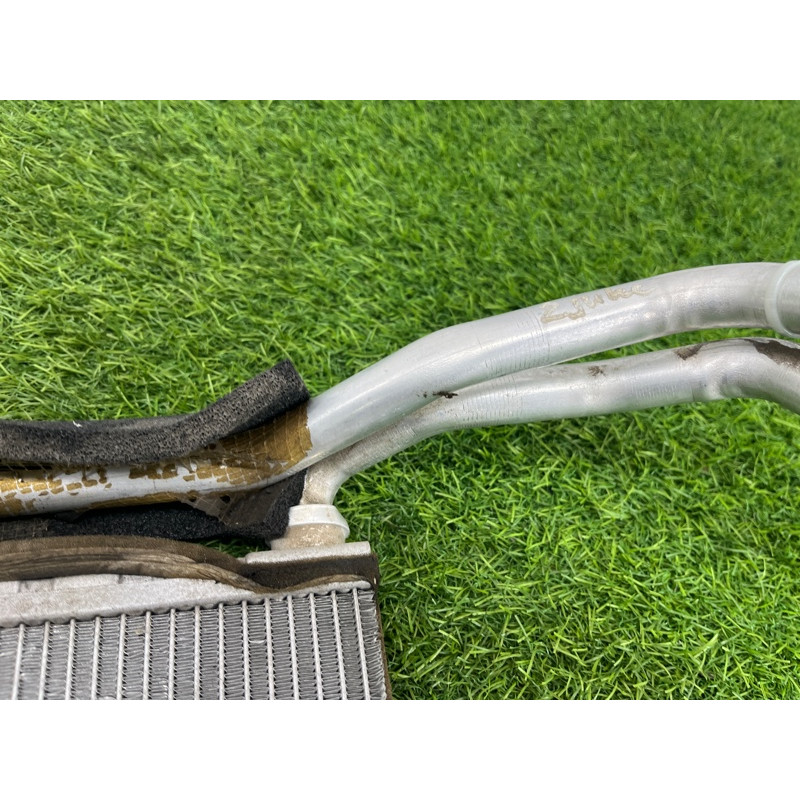 Радиатор печки (отопление и кондиционирование) Nissan Juke F15 2013 1.6 271401KA0B