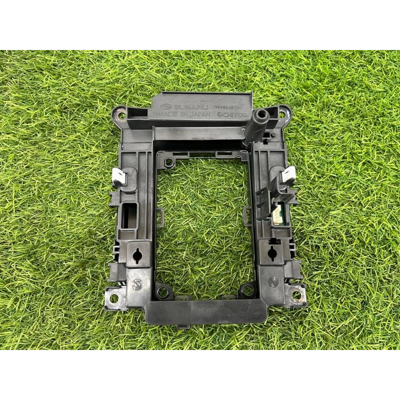 Накладка центральной консоли (салон) Subaru Forester SK 2020 2.5 35170SJ090