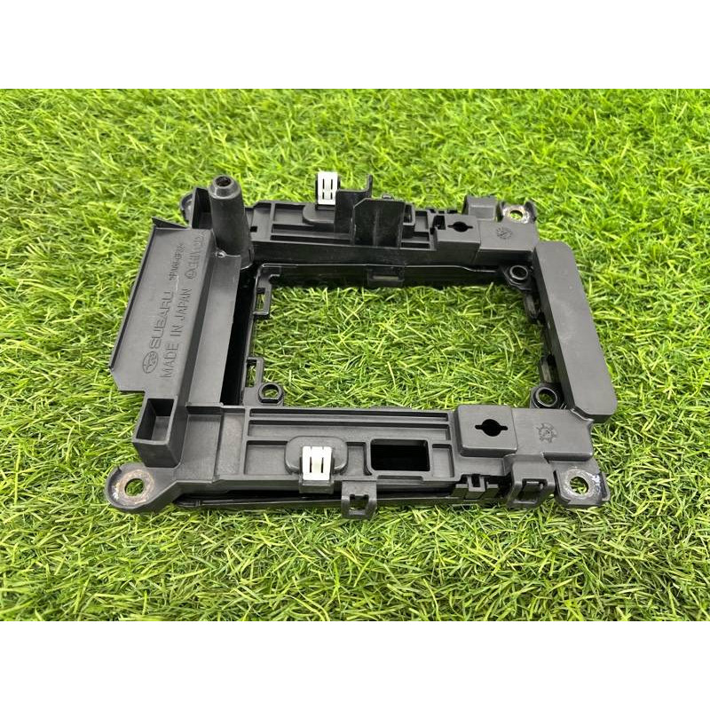 Накладка центральной консоли (салон) Subaru Forester SK 2020 2.5 35170SJ090
