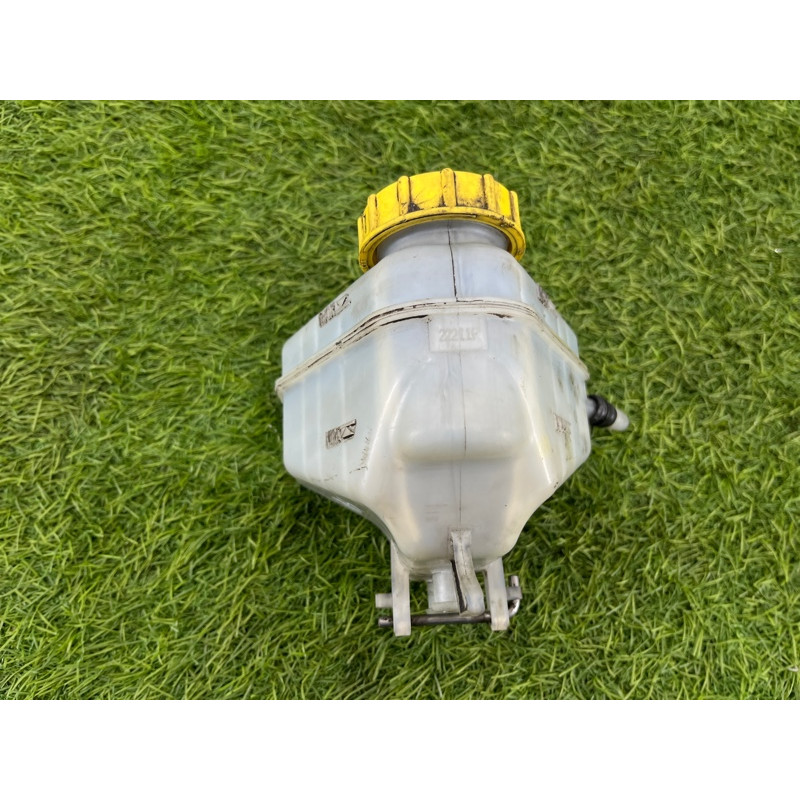 Бачок тормозной жидкости (тормозная система) Volkswagen Amarok 2H 2012 2.0 2H0611303