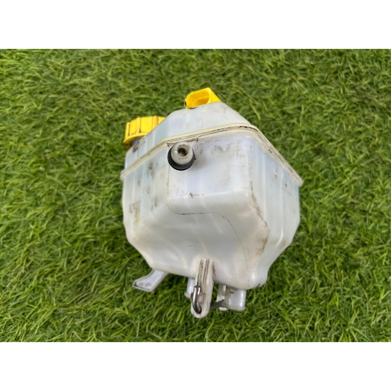 Бачок тормозной жидкости (тормозная система) Volkswagen Amarok 2H 2012 2.0 2H0611303