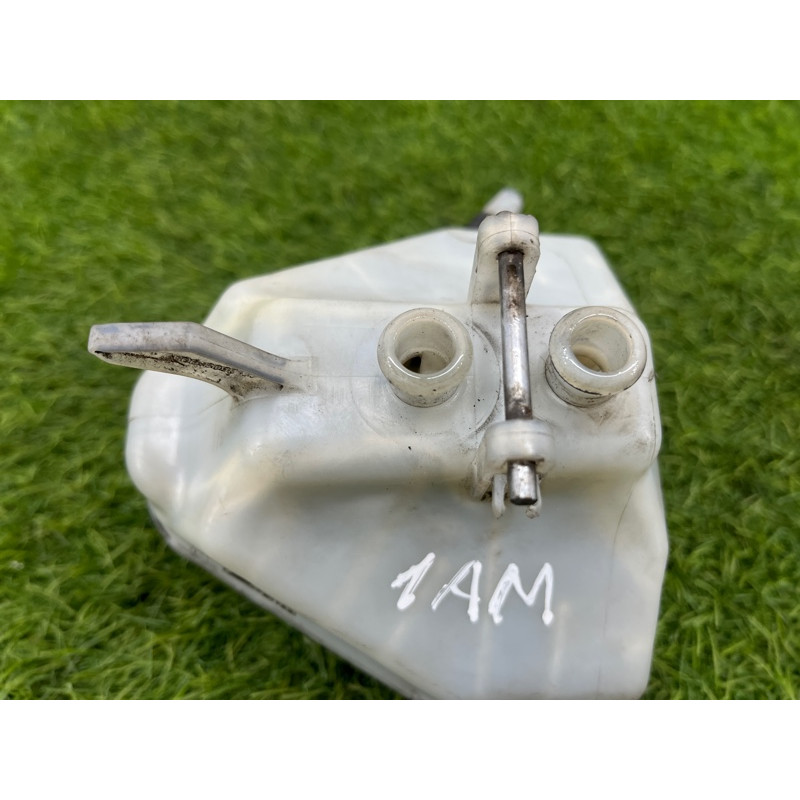 Бачок тормозной жидкости (тормозная система) Volkswagen Amarok 2H 2012 2.0 2H0611303