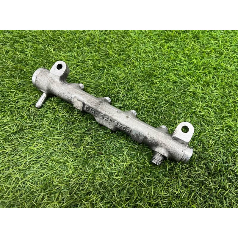 Топливная рампа (топливная система) Volkswagen Passat B8 2016 2.0 tdi 04L130089G