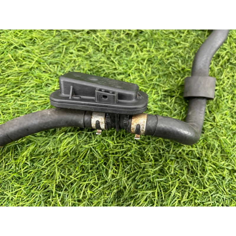 Топливный клапан (топливная система) Volkswagen Passat B8 2016 2.0 tdi 5Q0127242B