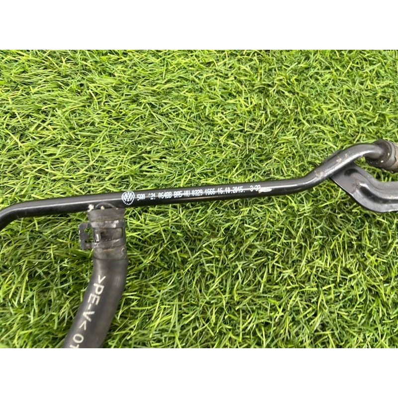 Трубка системы охлаждения (система охлаждения) Volkswagen Passat B8 2016 2.0 tdi 5Q0121064BB