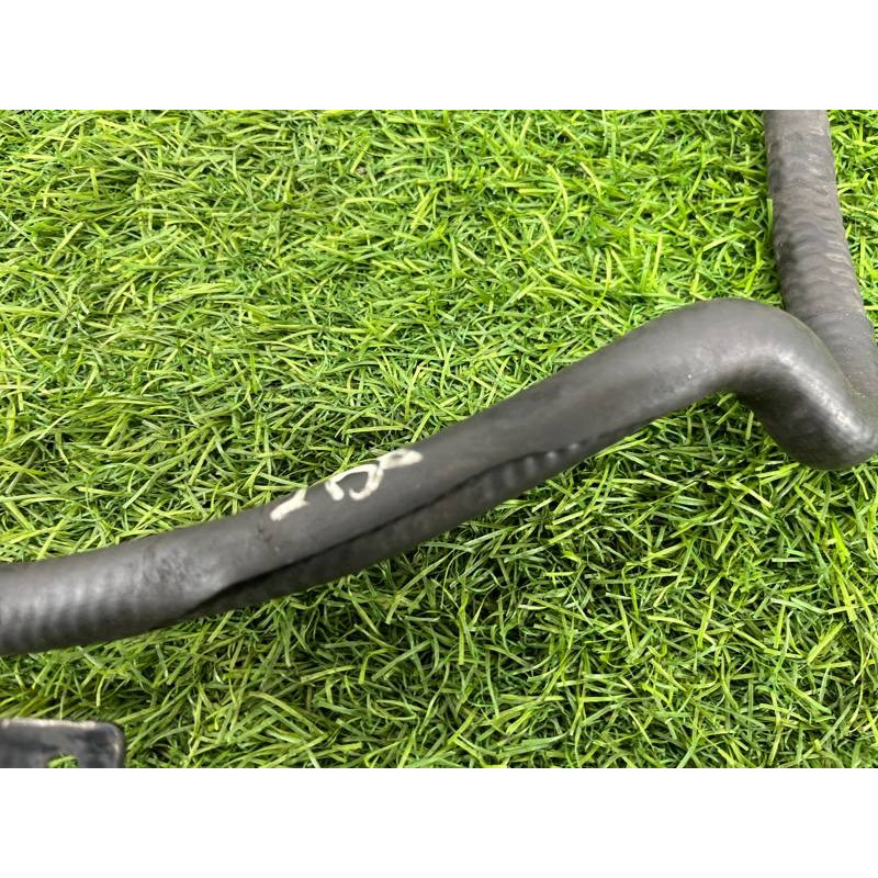 Трубка системы охлаждения (система охлаждения) Volkswagen Passat B8 2016 2.0 tdi 5Q0121064BB