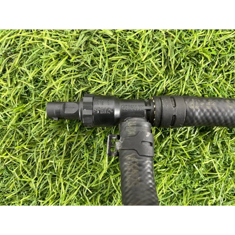 Датчик температуры охлаждающей жидкости (электрика / датчики) Volkswagen Passat B8 2016 2.0 tdi 5Q0130307BQ