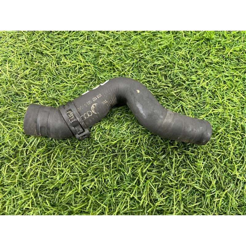 Патрубок (система охлаждения) Volkswagen Passat B8 2016 2.0 tdi 5Q0122058G